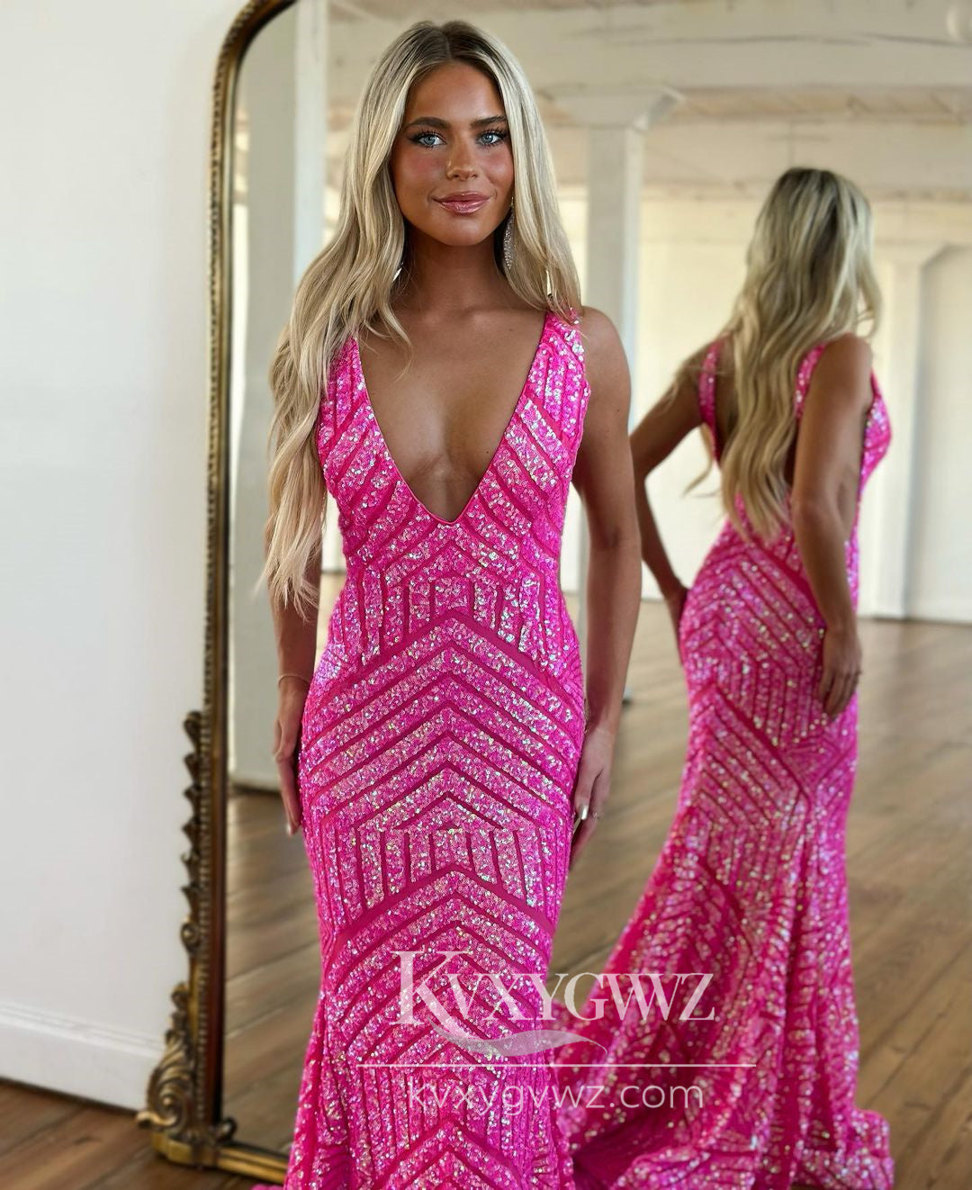 Fashion Mermaid Hot Pink Evening Gown V Neck Conspicuous Sequins Prom Dress LF882