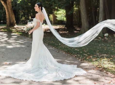 Elegant Off The Shoulder Mermaid Ivory Wedding Gown/Dress With Lace HS404