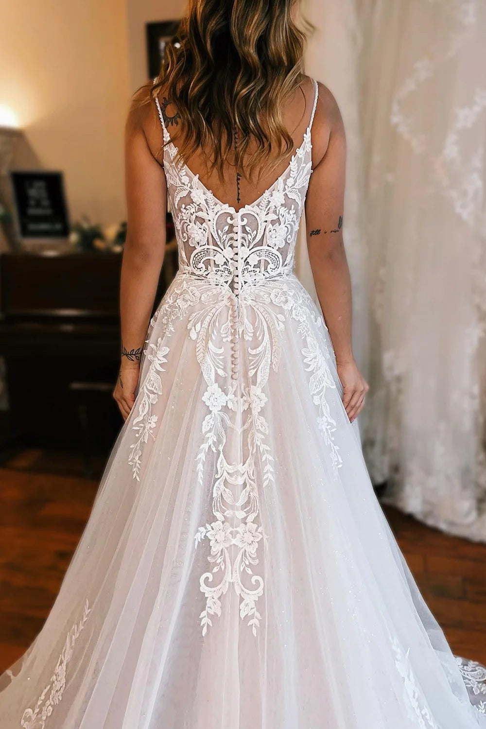 Gorgeous A-Line Cold Sleeves Tulle Lace Beach Wedding Dresses/Gowns HS23082711