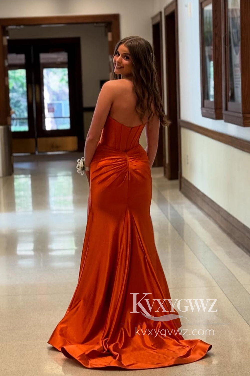 Stunning Mermaid Sweetheart Evening Gown Keyhole Orange Satin Prom Dress with Slit LF912