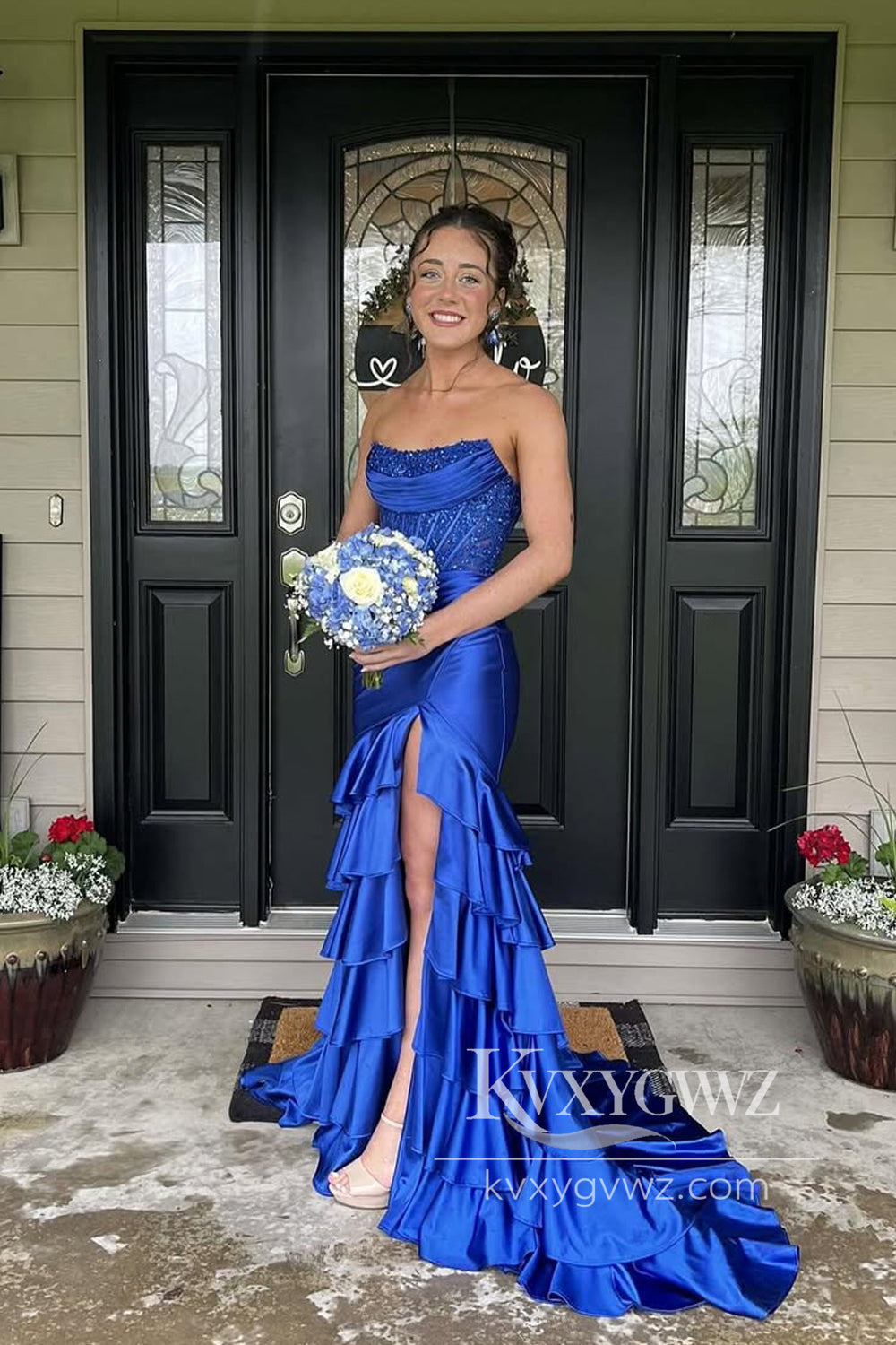 Stunning Mermaid Evening Gown Scoop Neck Royal Blue Prom Dress with Slit LF913