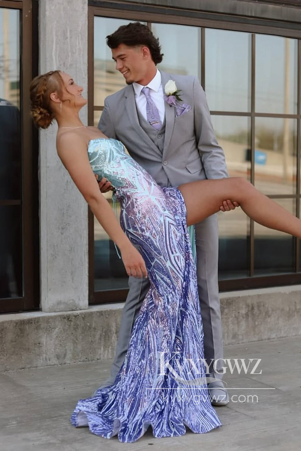 Charming Mermaid Evening Gown V Neck Sequins Slit Prom Dress LF926