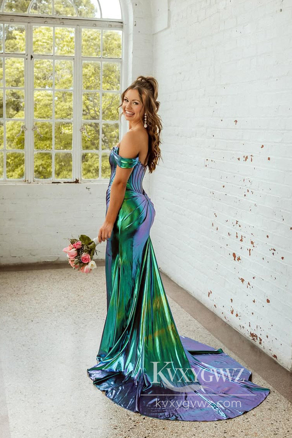 Charming Mermaid Magic Green Evening Gown Conspicuous Satin Prom Dress with Slit LF928