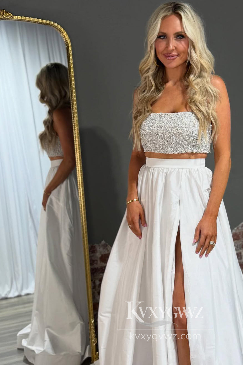 Stunning Ball Gown Strapless Two Piece Evening Gown Satin Long Prom Dress with Beading LF931