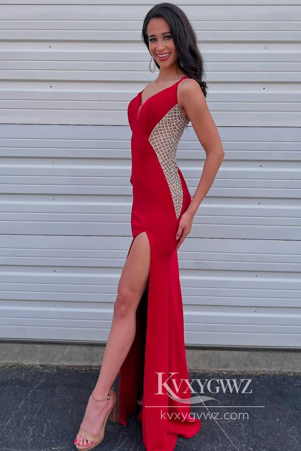 Charming Mermaid Evening Gown V Neck Red Satin Long Prom Dress with Beading LF936