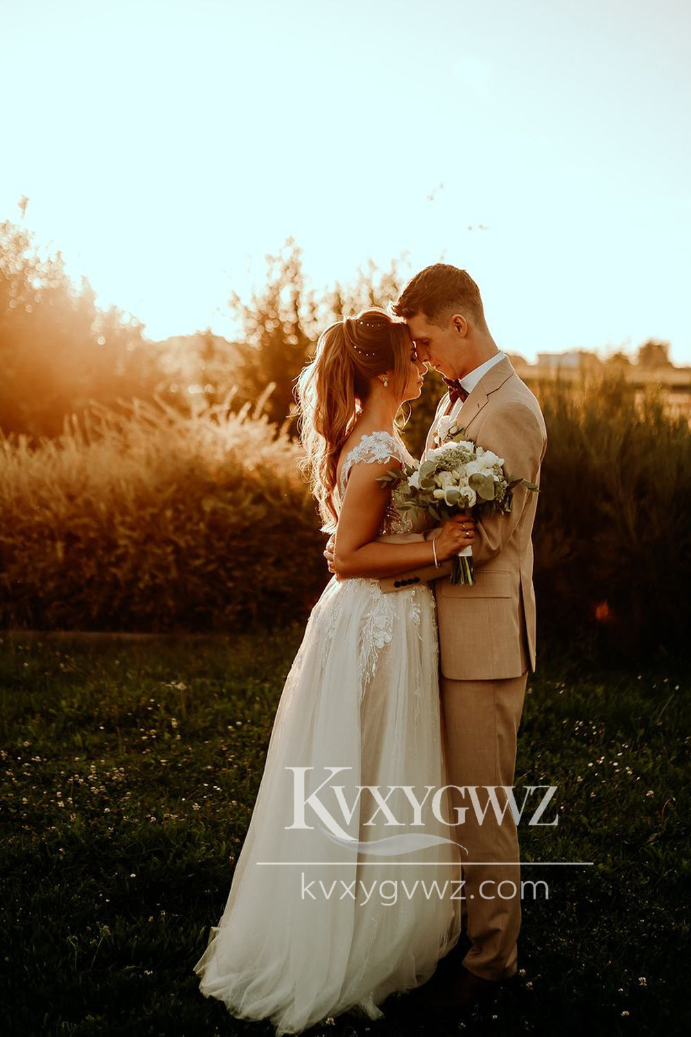 A Line V Neck Tulle Floor-Length Long Wedding Dresses Gown HS941
