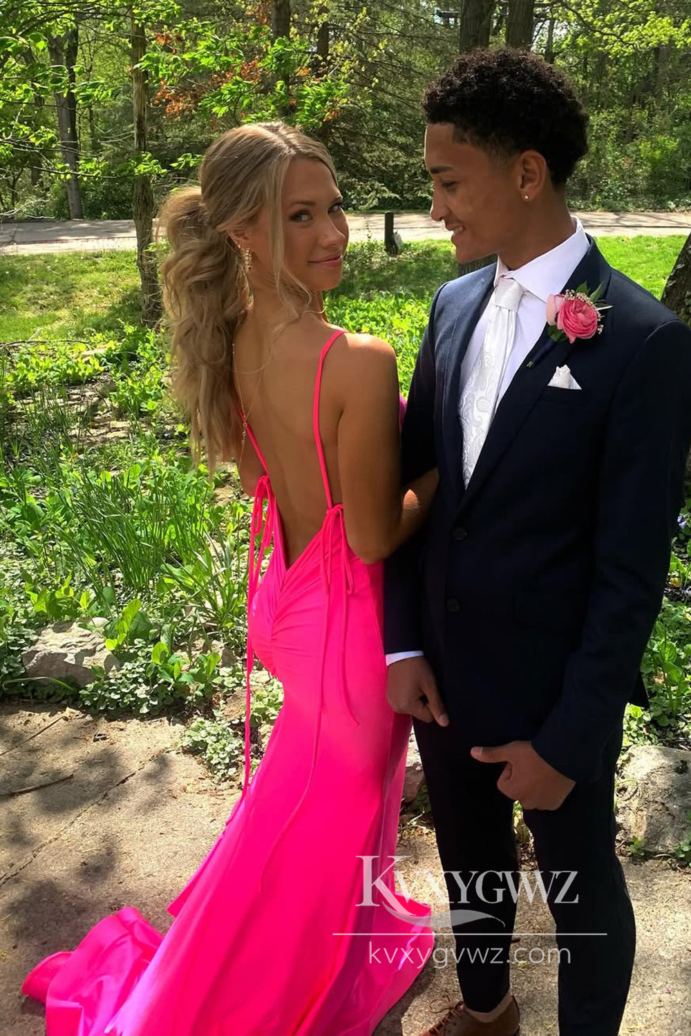 Dazzling Mermaid V Neck Evening Gown Pink Satin Prom Dress with Slit LF945