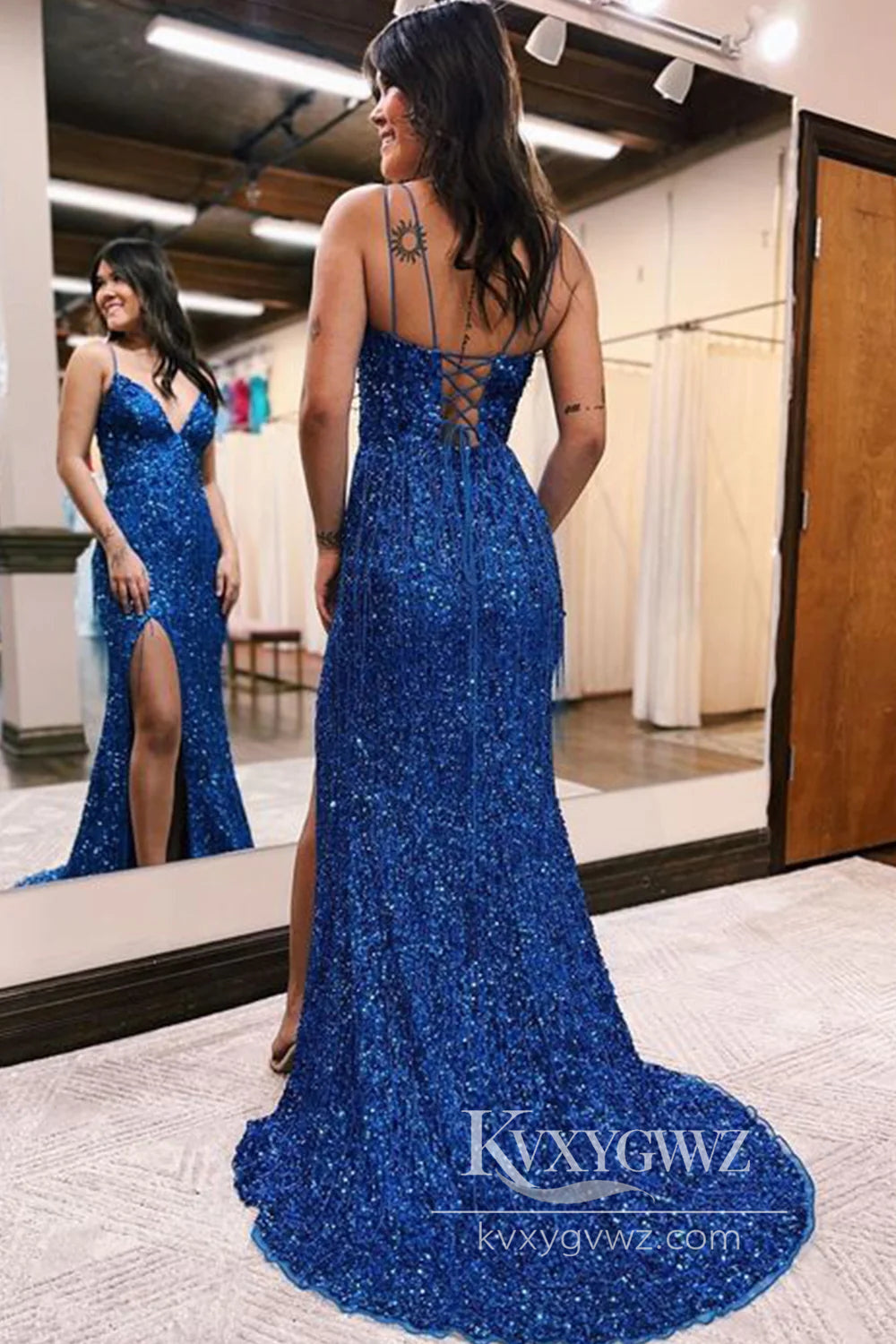 Black Sequined Evening Gown Spaghetti Straps Deep V-neck Prom Dress LF956