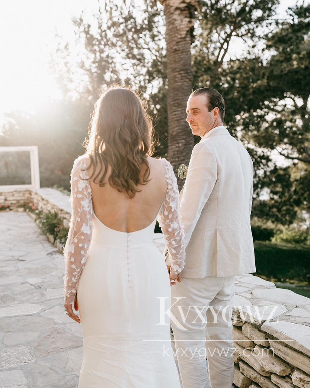 Pastoral Style Mermaid Sweetheart Long Sleeves Satin Wedding Dresses Gown with Appliques HS967