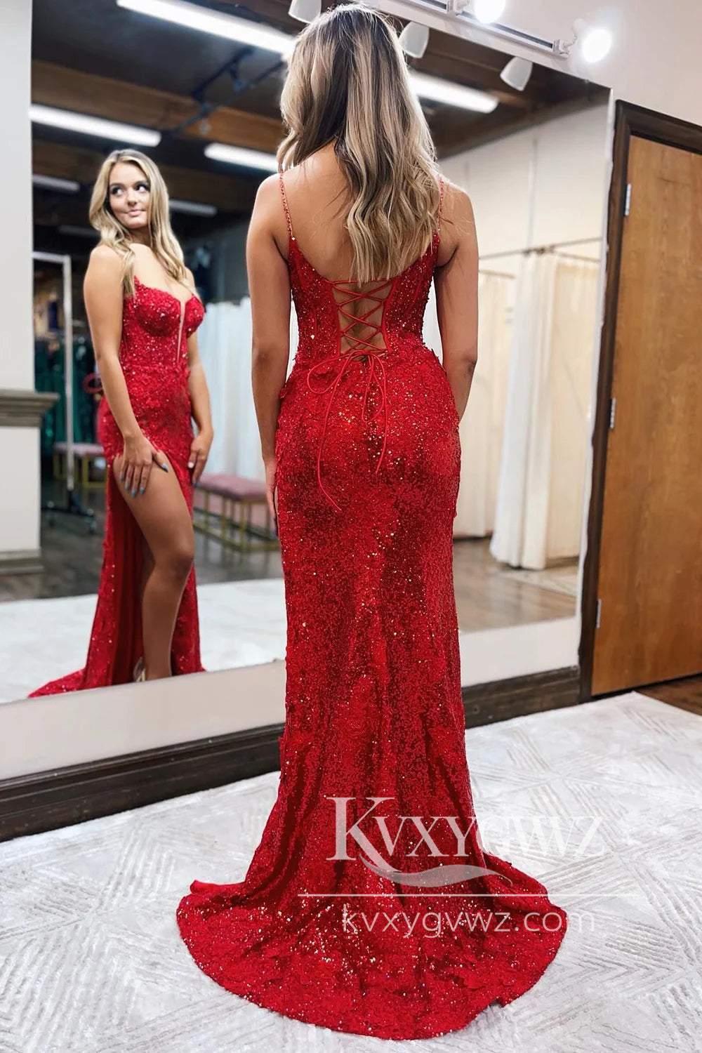 Red Spaghetti Straps Evening Gown Appliques Prom Dress with Slit LF984