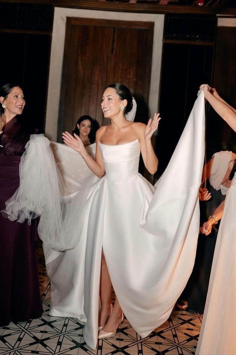 Glamorous Strapless Satin A-Line Wedding Dresses Gown HS687
