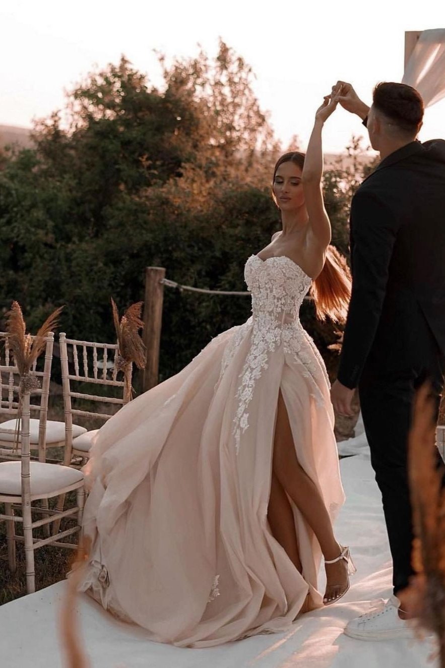 Ball Gown Sweetheart Dark Champagne Tulle Slit Wedding Dresses Gown with Appliques HS746