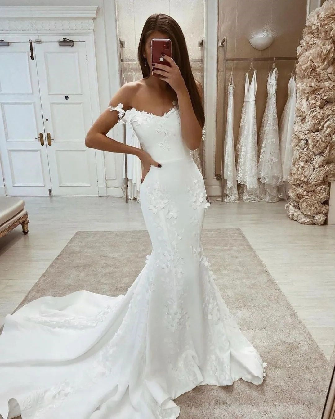 Mermaid Sweetheart White Satin Wedding Dresses Gown with 3D Appliques HS919