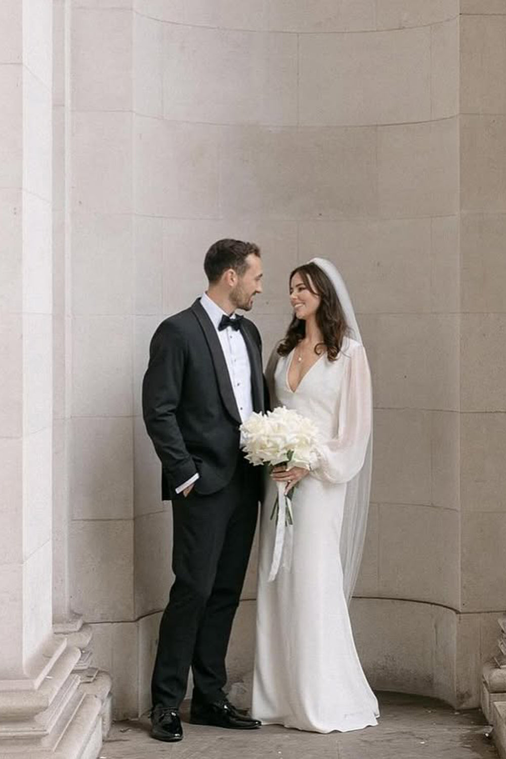 Chic Mermaid V Neck Satin Wedding Dresses Gown with Long Sleeves HS892
