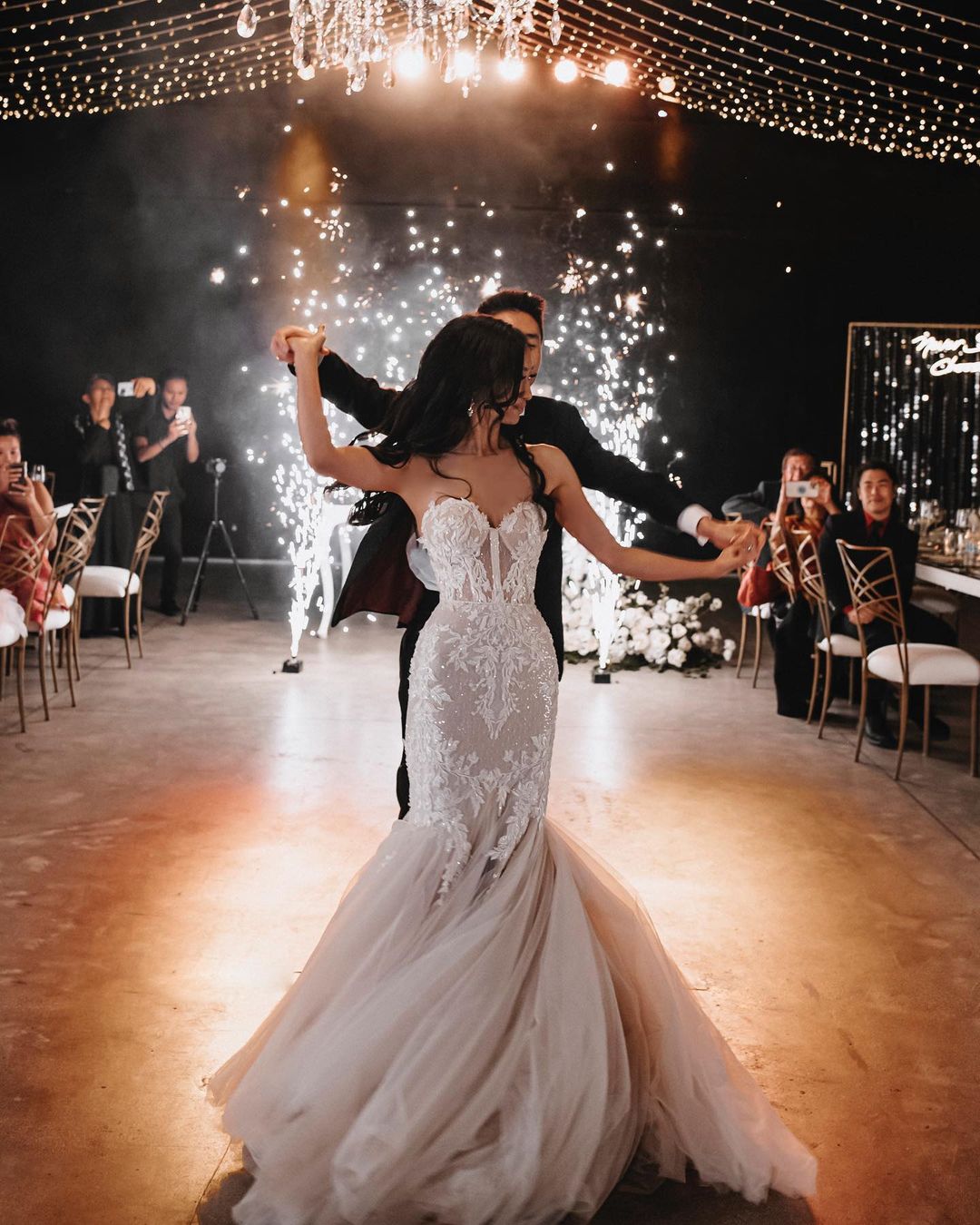 Glamorous Mermaid Sweetheart Tulle Wedding Dresses Gown with Appliques HS666