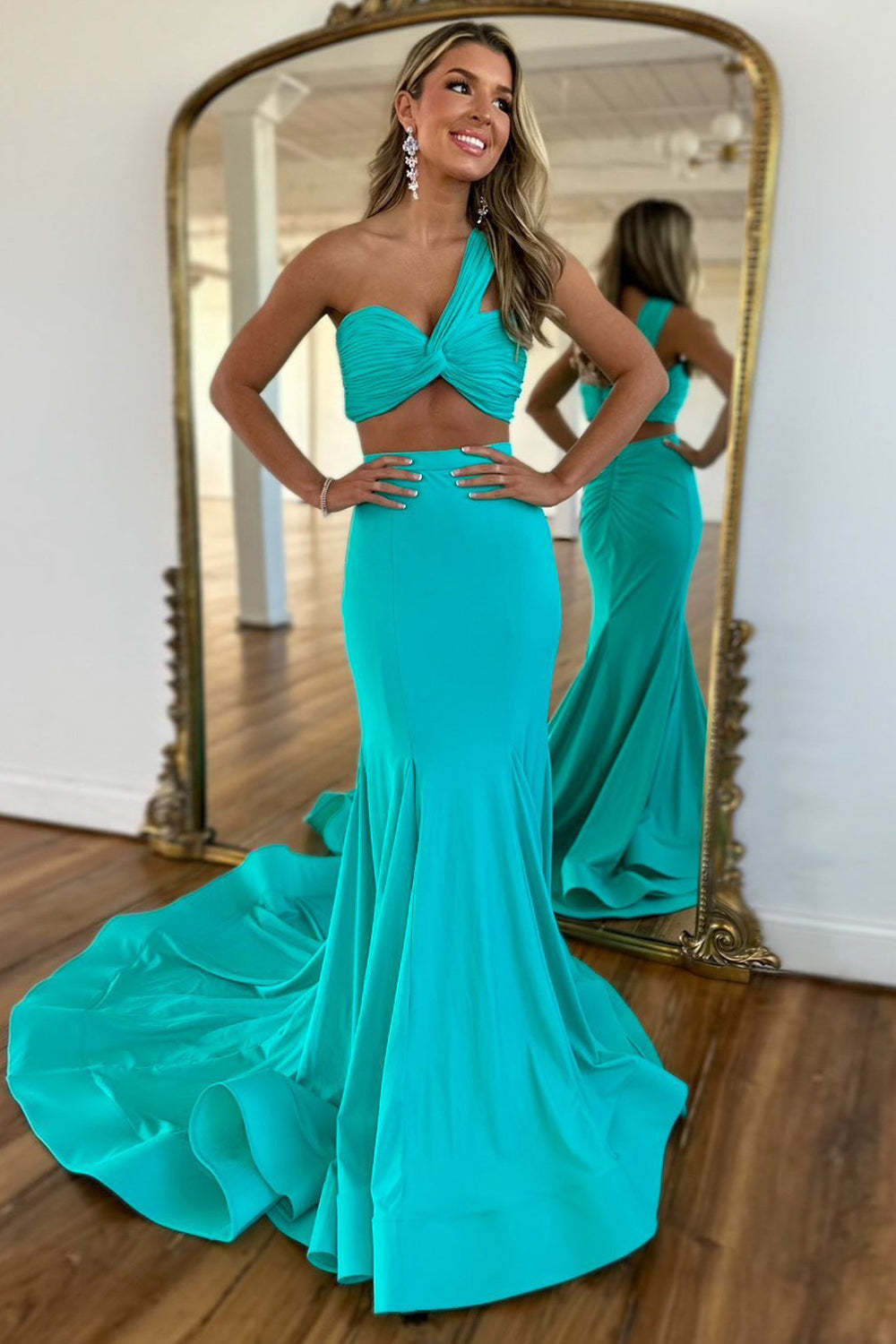 Charming Mermaid One Shoulder Evening Gown Pink Pleated Prom Dress with Slit LF667