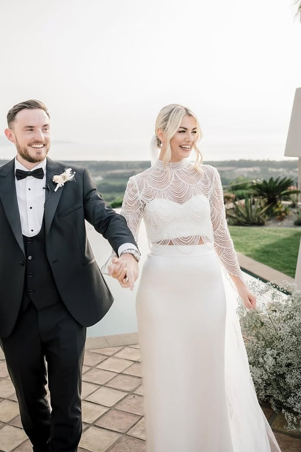 Dazzling Mermaid Round Neck Long Sleeves Wedding Dresses Gown with Lace Top HS817