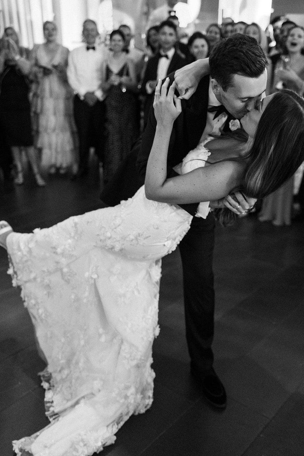 Glamorous Mermaid Off the Shoulder Lace Wedding Dresses Gown HS856