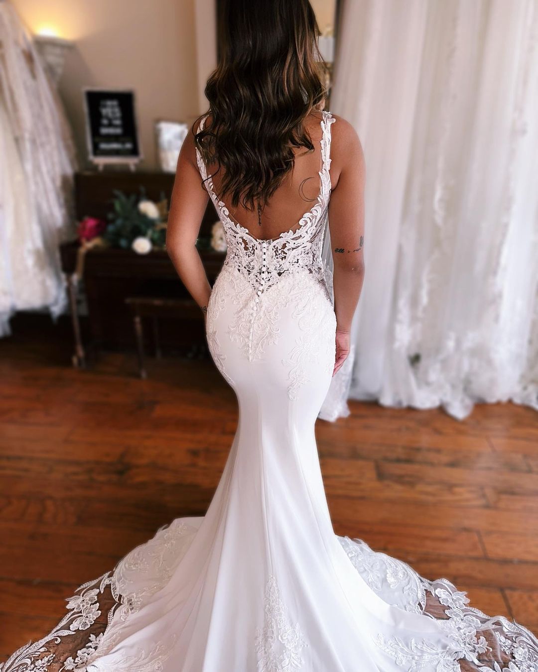 Elegant Mermaid V Neck Satin Wedding Dresses/Gowns with Lace HS23060506