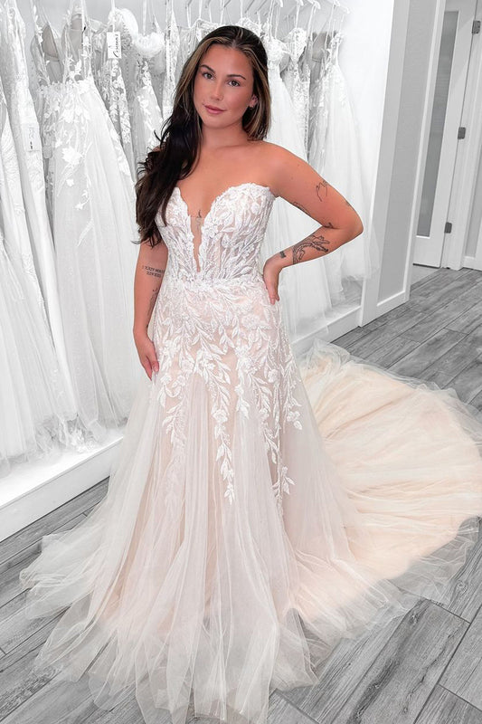 Glamorous A Line V Neck Champagne Tulle Long Wedding Dresses Gown with Appliques HS743