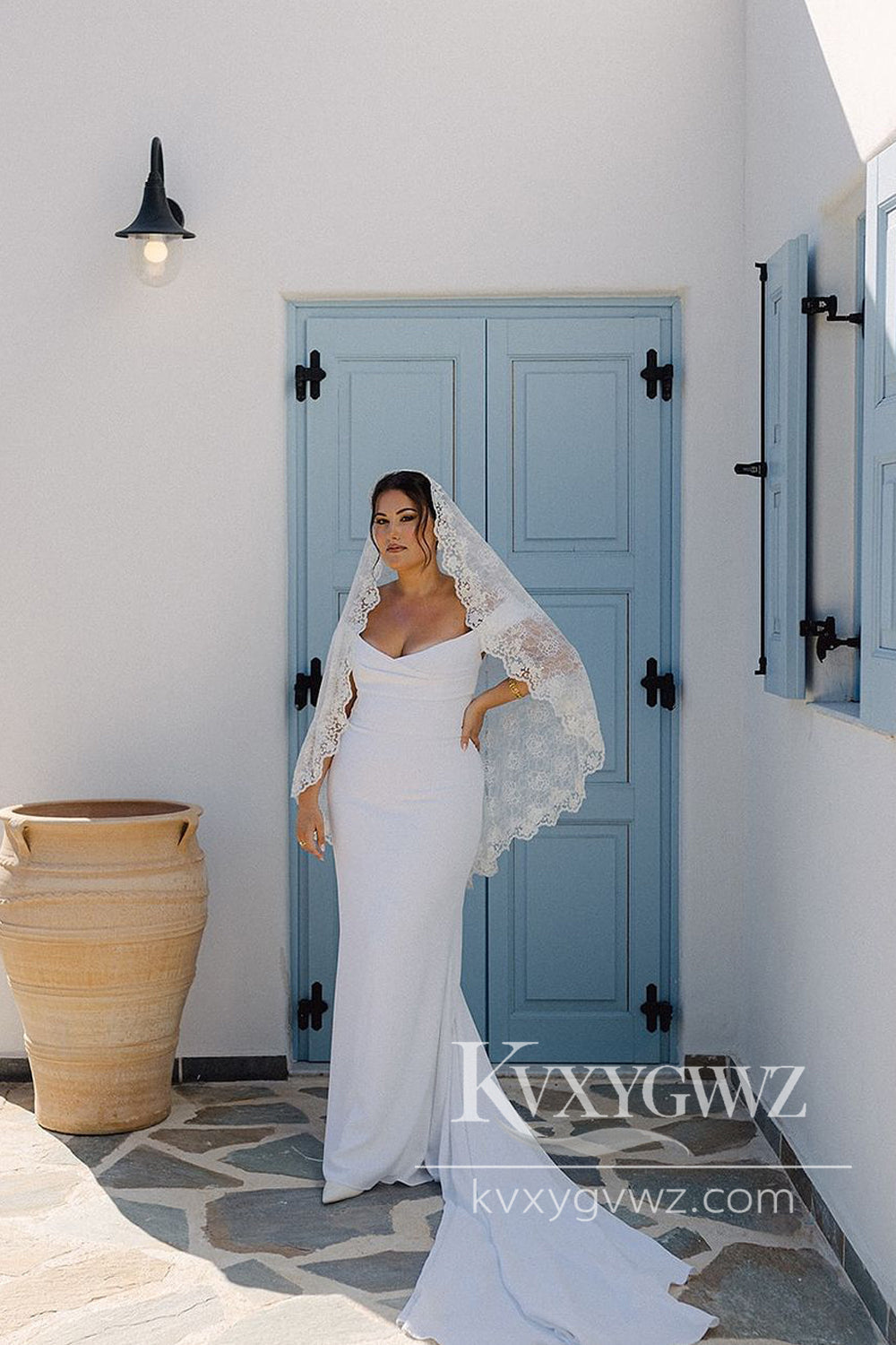Graceful Mermaid Satin Long Bridal Wedding Dresses Gown With Sweep Train HS1004