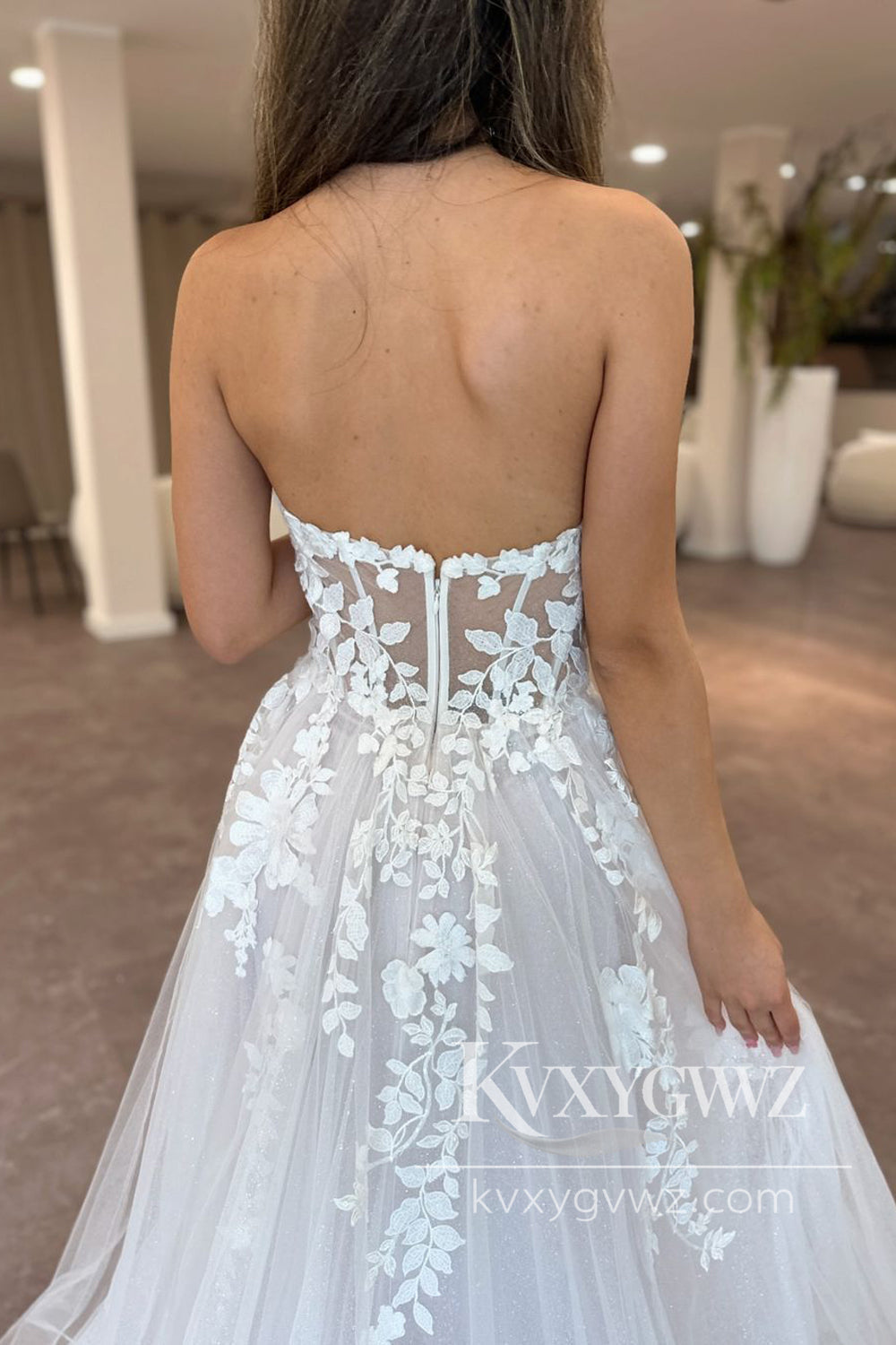 Pastoral Style A Line V Neck Tulle Long Wedding Dresses Gown with Appliques HS1005