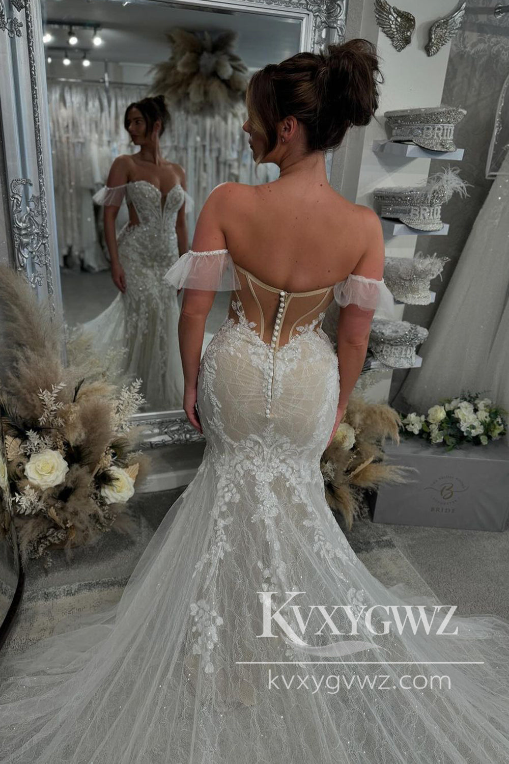 Romantic Mermaid Off the Shoulder Lace Tulle Wedding Dresses Gown with Appliques HS1042