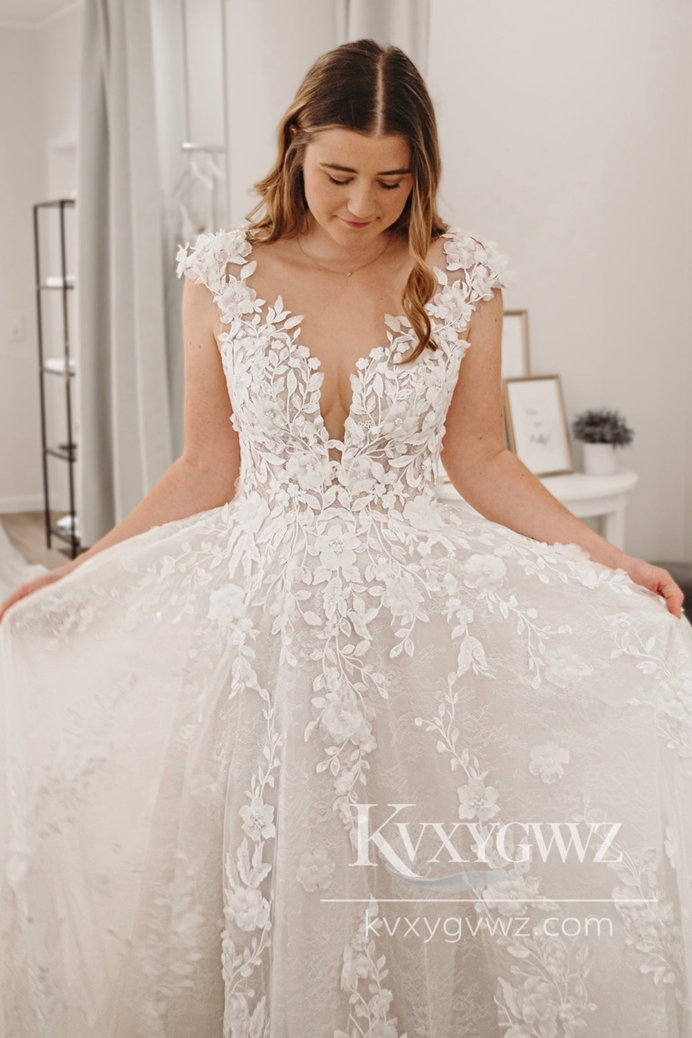 Bohemian A Line V Neck Lace Tulle Wedding Dresses Gown with Appliques HS1044