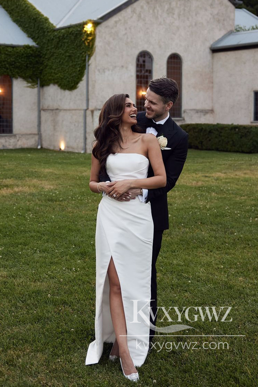 Fashion Mermaid Strapless White Pleat Satin Wedding Dresses Gown with Slit HS1045