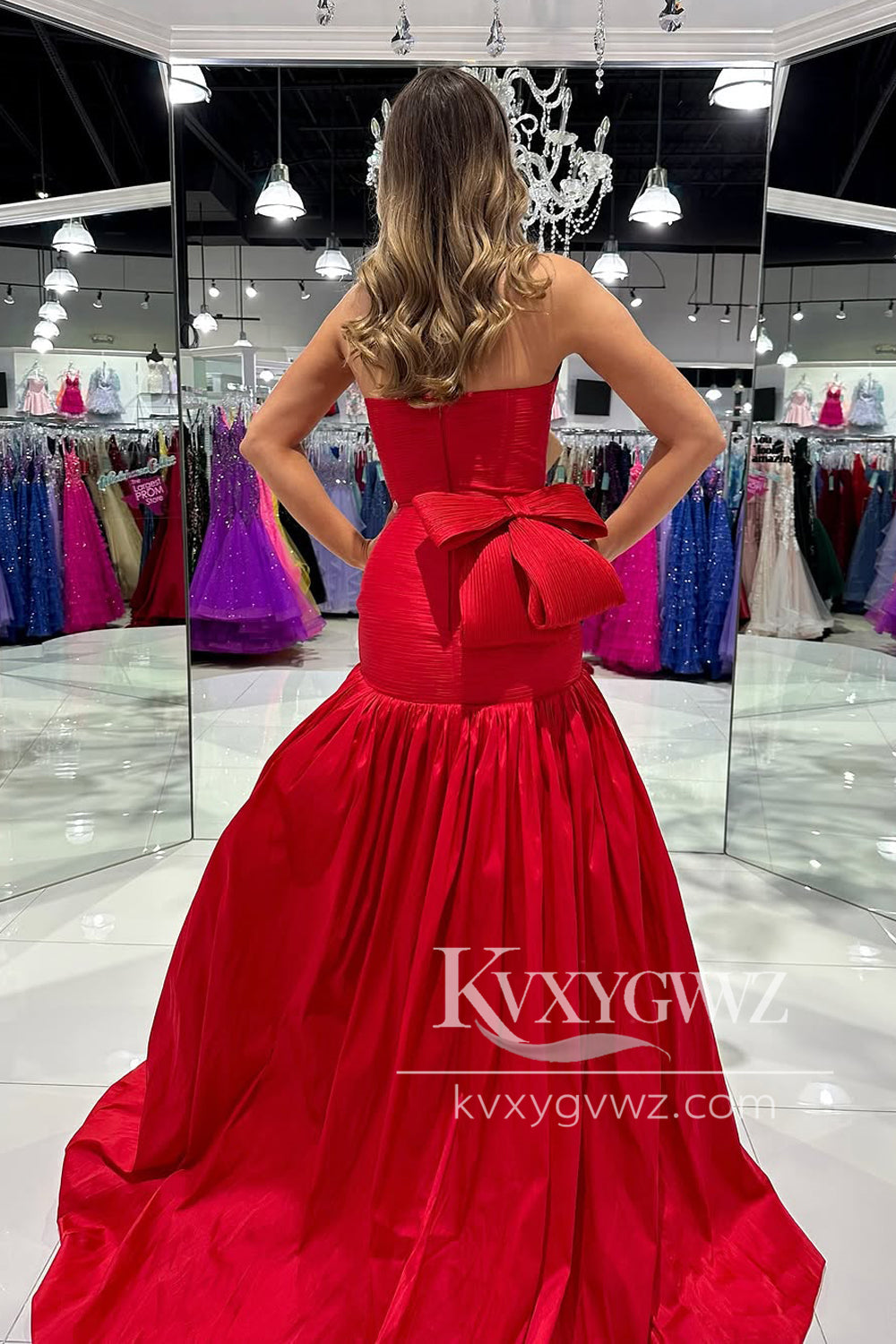Stunning Mermaid Evening Gown Scoop Neck Red Satin Prom Dress LF1052
