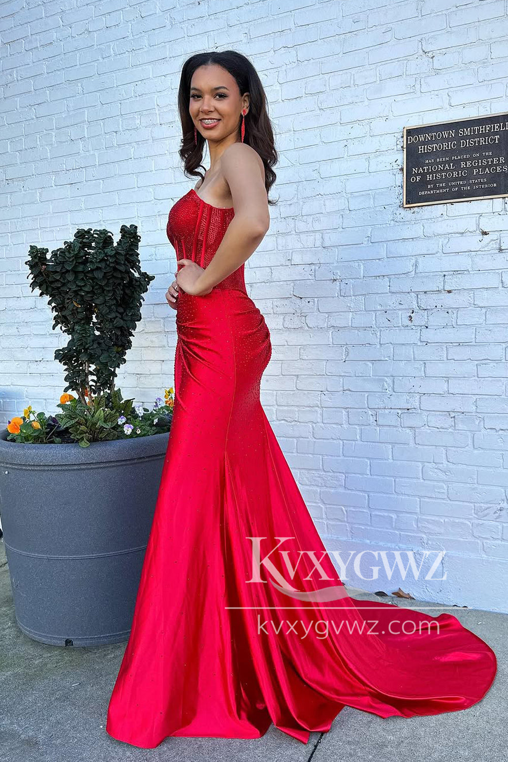 Glamorous Mermaid V Neck Evening Gown Red Satin Slit Prom Dress with Beading LF1061