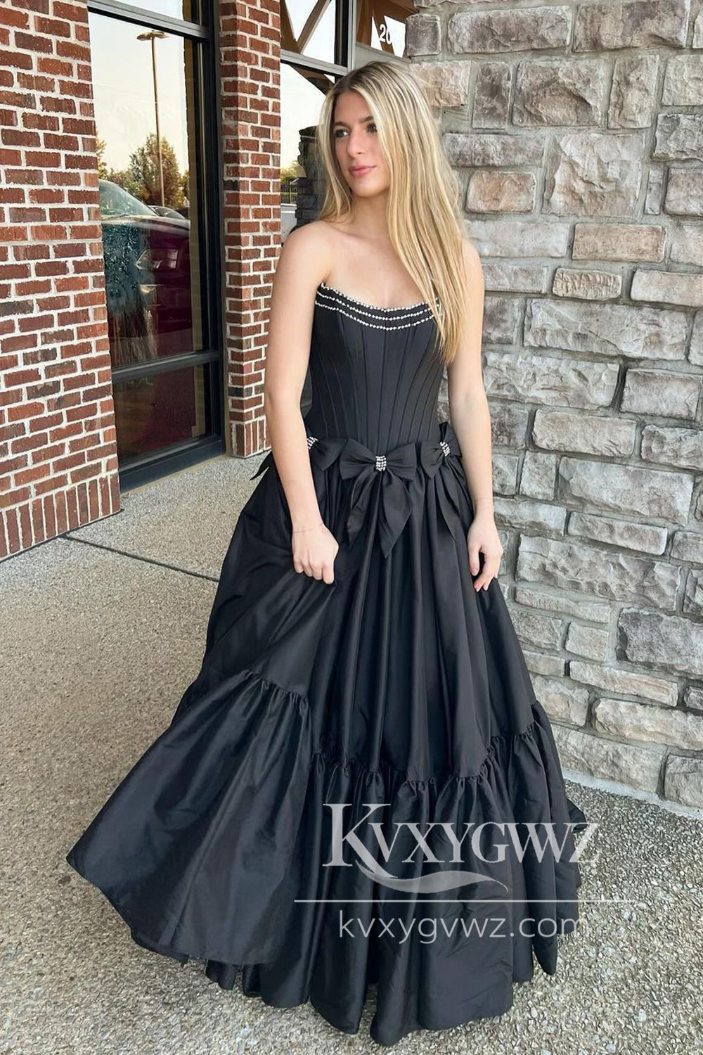Sweet Ball Gown Scoop Neck Evening Gown Taffeta Pink Long Prom Dress LF1106