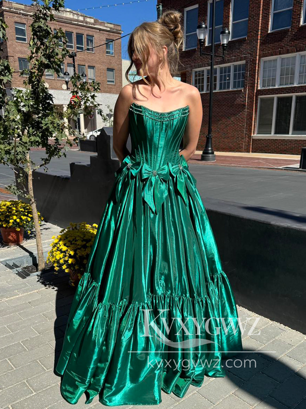 Sweet Ball Gown Scoop Neck Evening Gown Taffeta Pink Long Prom Dress LF1106
