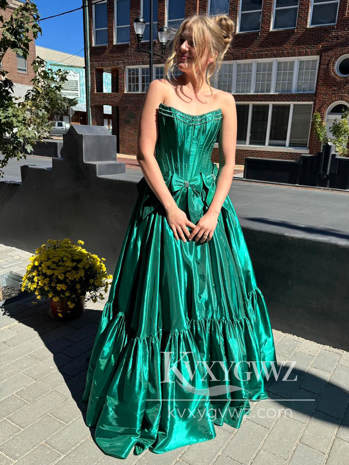 Sweet Ball Gown Scoop Neck Evening Gown Taffeta Pink Long Prom Dress LF1106