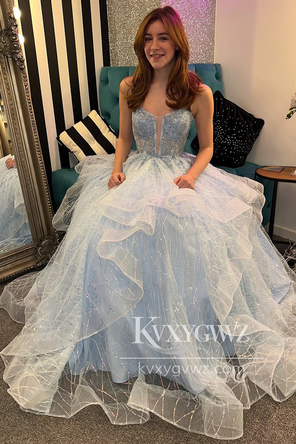 Stunning A Line Straps Ruffled Evening Gown Conspicuous Tulle Prom Dress with Appliques LF1178