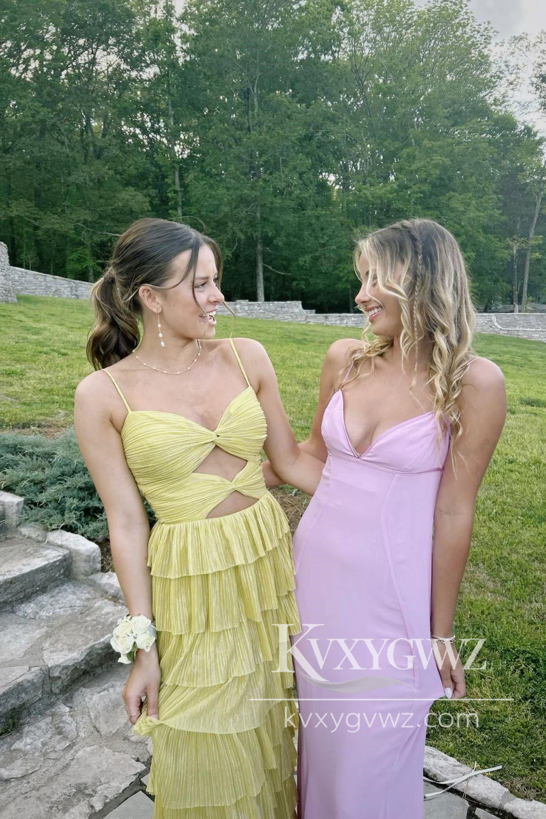 Stunging A Line Sweetheart Evening Gown Yellow Tiered Chiffon Long Prom Dress LF1191
