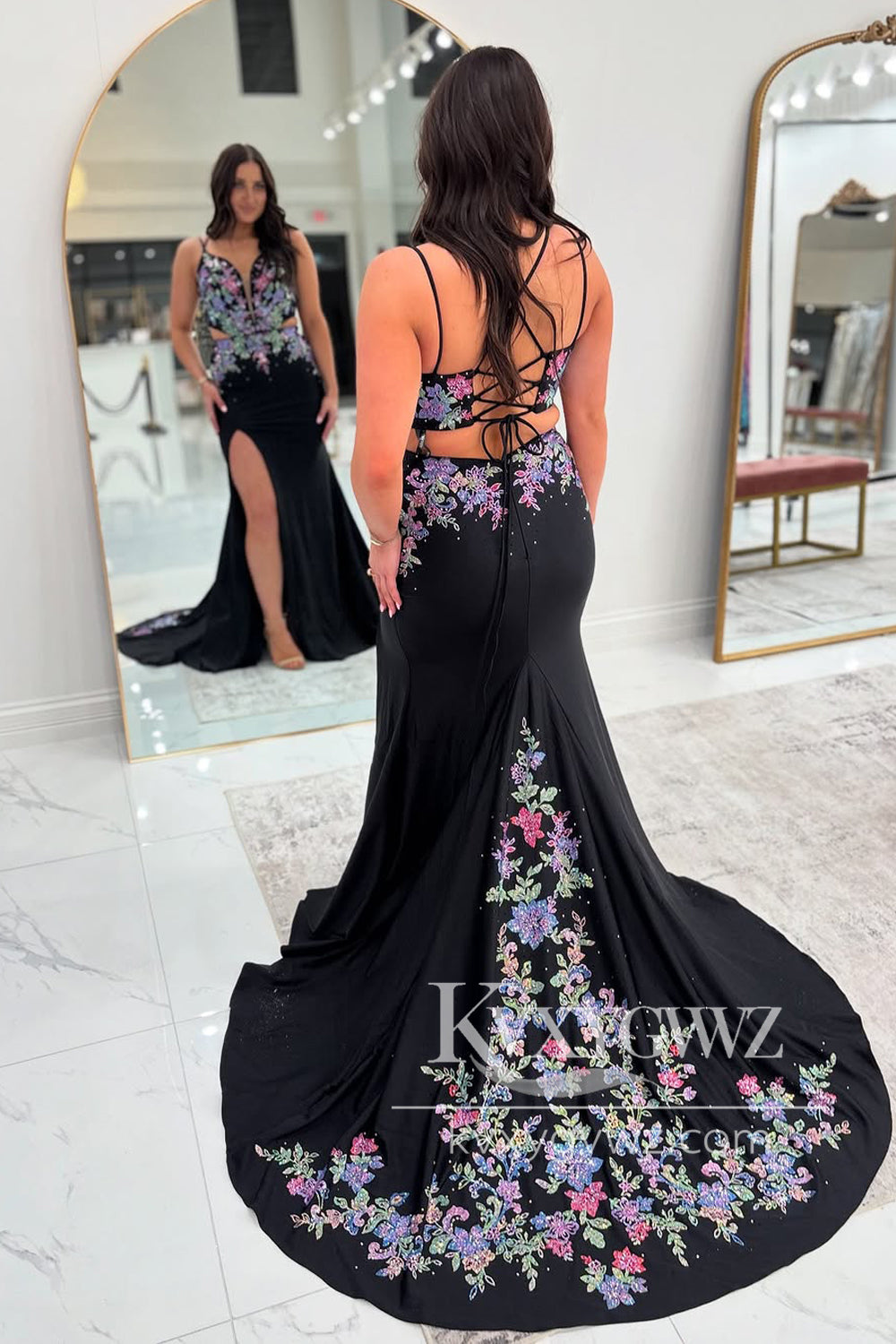 Mermaid V Neck Evening Gown Black Satin Embroidery Long Prom Dress with Slit LF1295