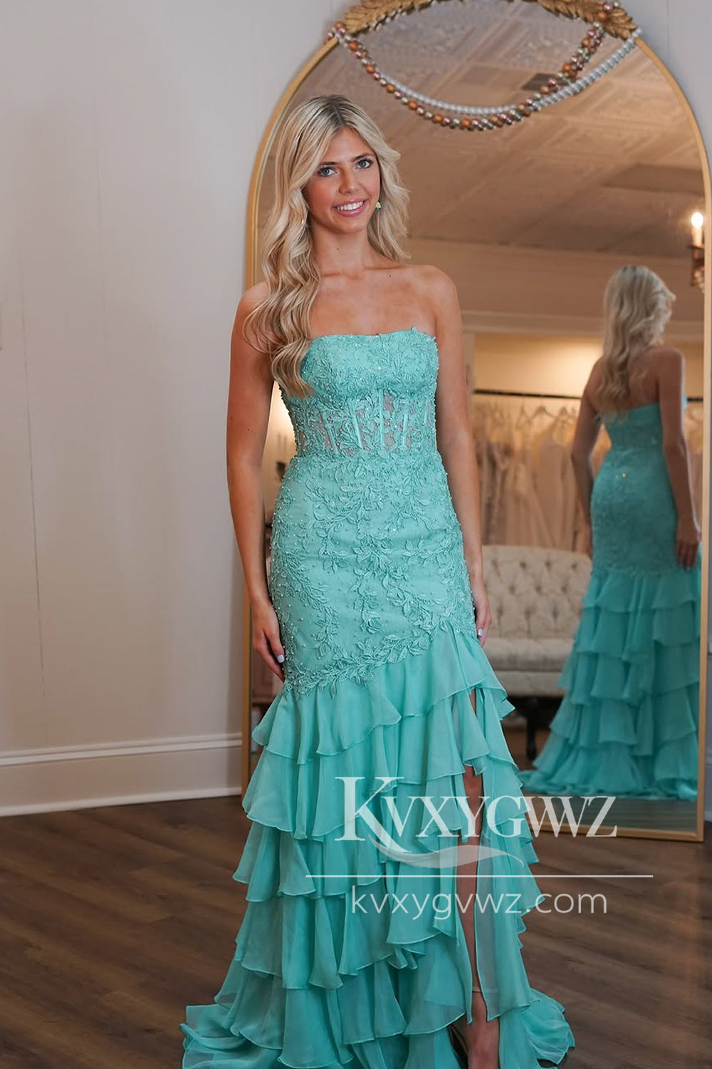 Stunning Mermaid Strapless Evening Gown Mint Chiffon Prom Dress with Appliques LF1301