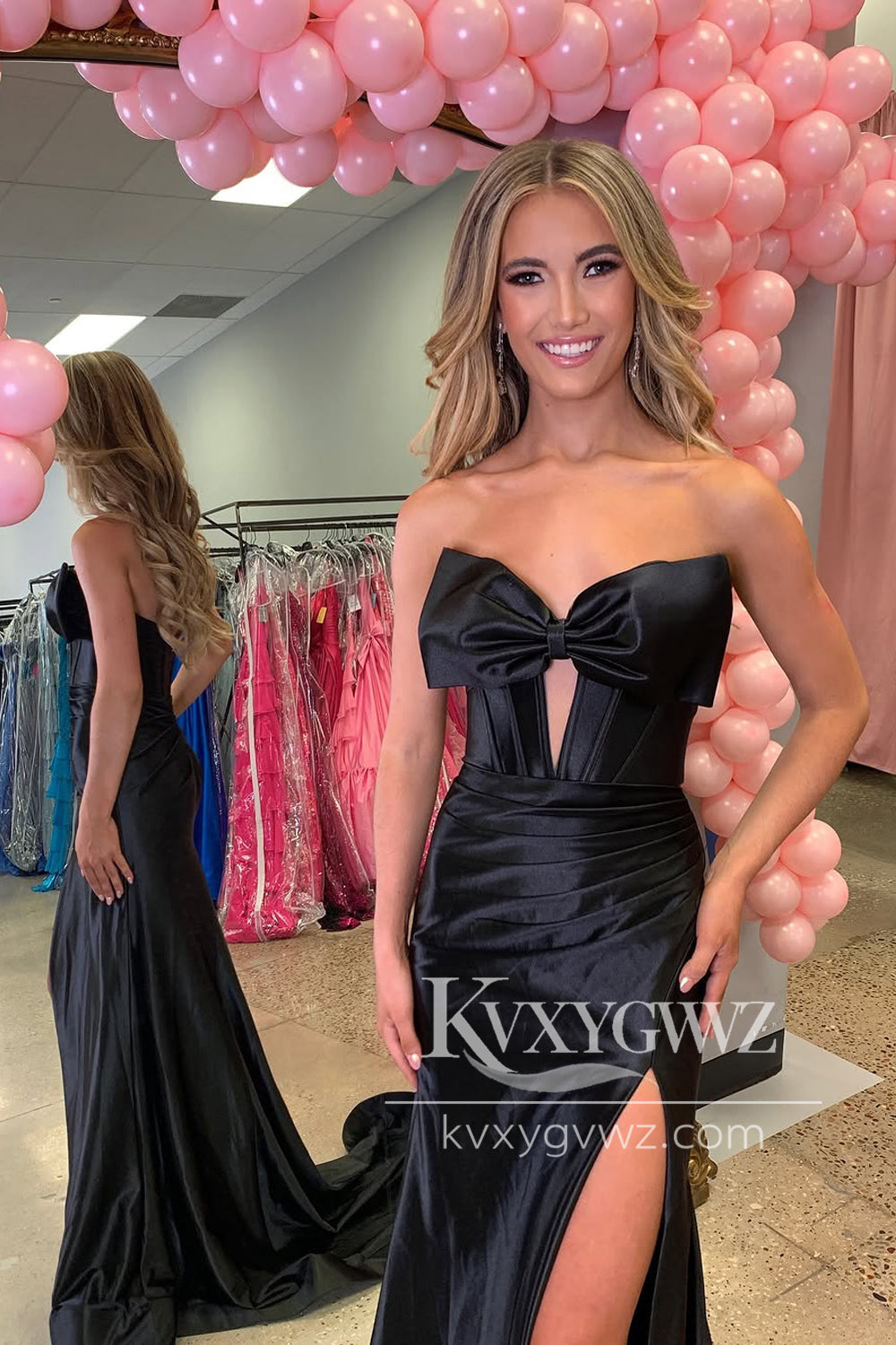 Mermaid Strapless Keyhole Evening Gown Black Satin Sweep Train Long Prom Dress Sweep Train with Slit LF1306
