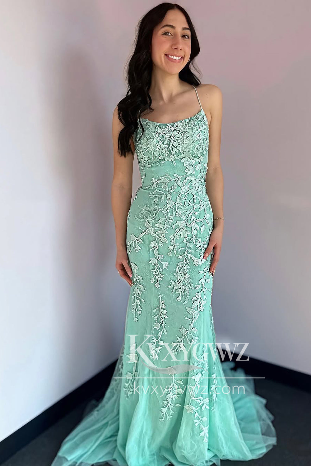 Mermaid Scoop Neck Evening Gown Mint Tulle Long Prom Dress with Appliques LF1384