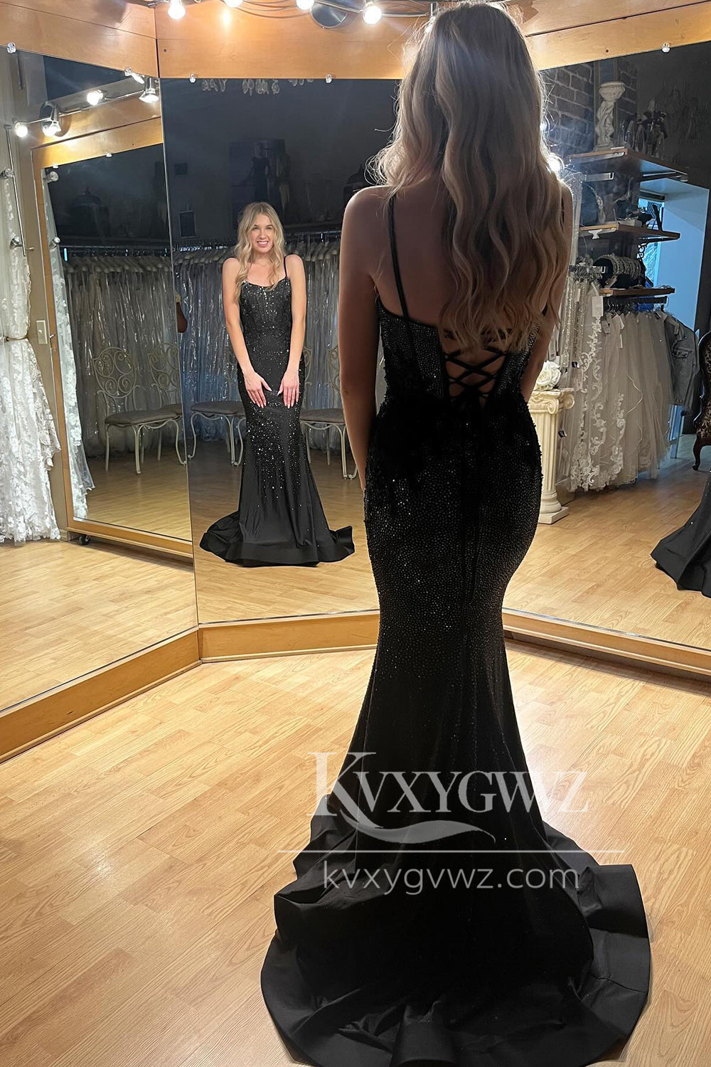 Stunning Conspicuous Mermaid Evening Gown Black Scoop Neck Prom Dress with Beading LF1433