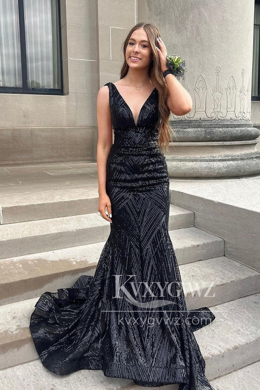 Stunning Mermaid V Neck Evening Gown Black Sequins Lace Long Prom Dress With Slit LF1438