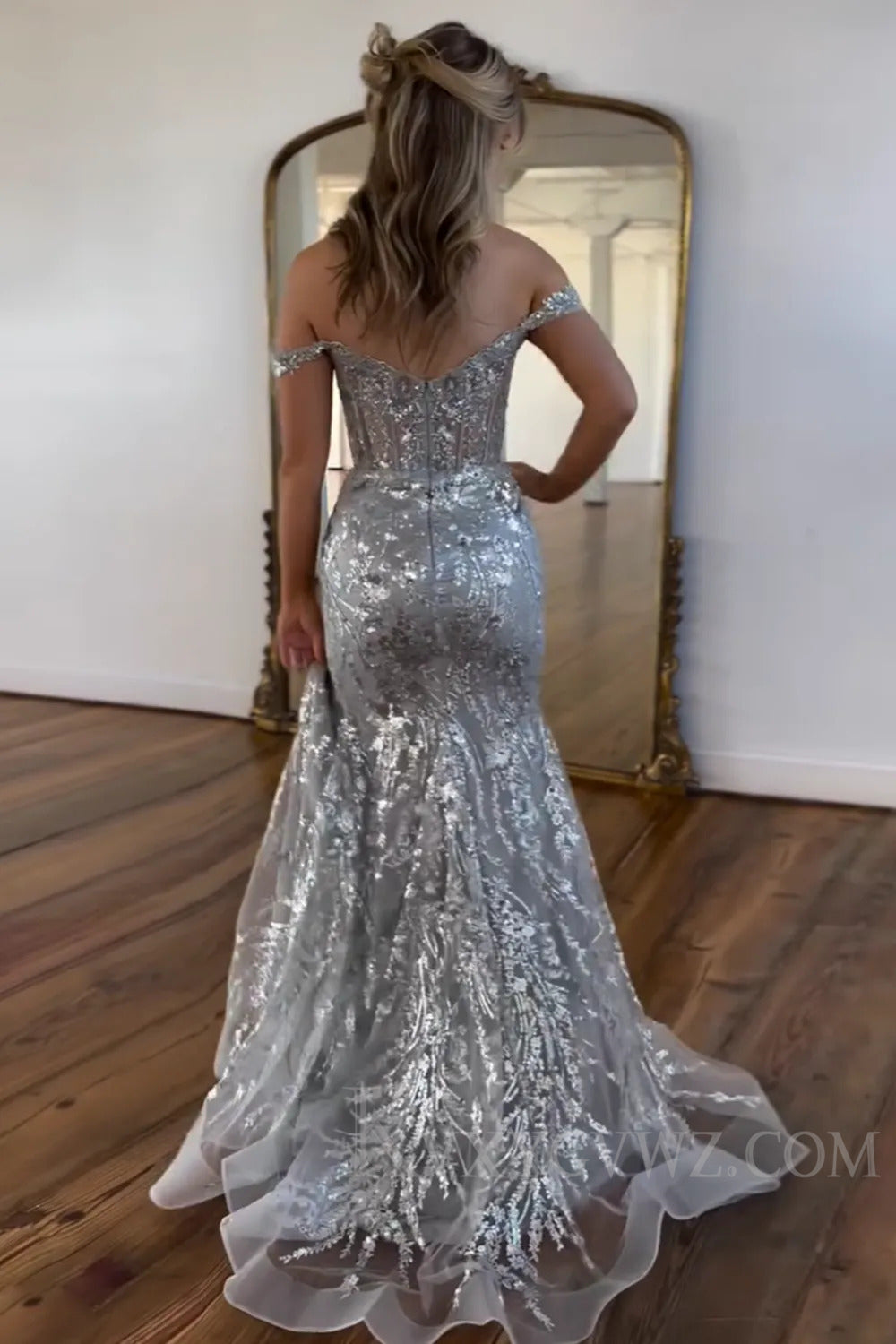 Sparkly Mermaid Golden Long Sequins Prom Dress With Slit LF155