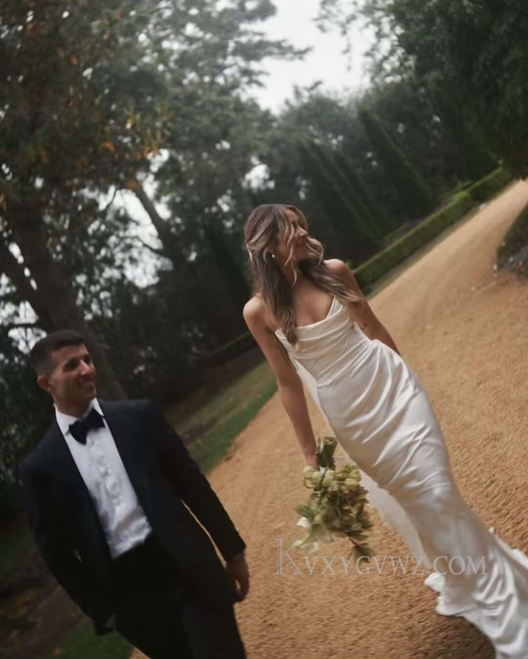 Strapless Satin Ruffles Sweep Train Wedding Gown/Dress HS408