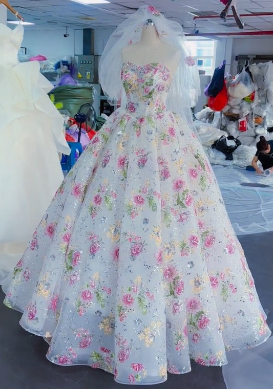 Elegant Sweetheart 3D Lace Appliqued Floor Length Prom Dress LF371