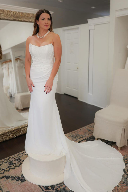 Mermaid Scoop Neck White Satin Wedding Dresses Gown with Beading HS851