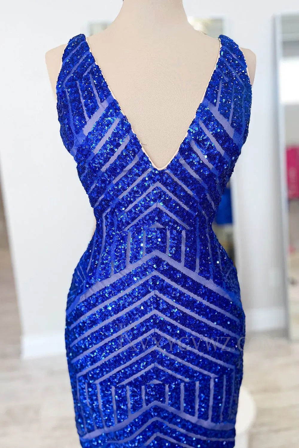 Sparkly White Sequins V-Neck Tight Homecoming/Cocktail Dress LF305