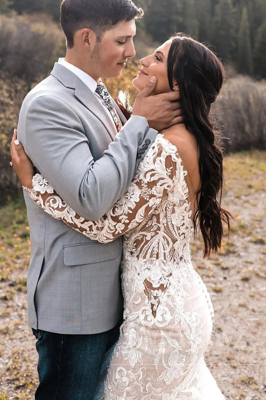 Elegant Lace Mermaid Wedding Dress with Long Sleeves for a Timeless Bridal Look HS417