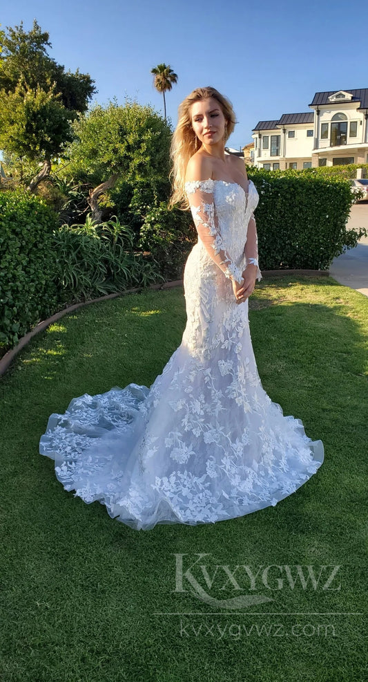 Romantic Off-Shoulder Lace Mermaid Wedding Dress with V-Neck and Train Long Sleeves Bridal Gown HS439
