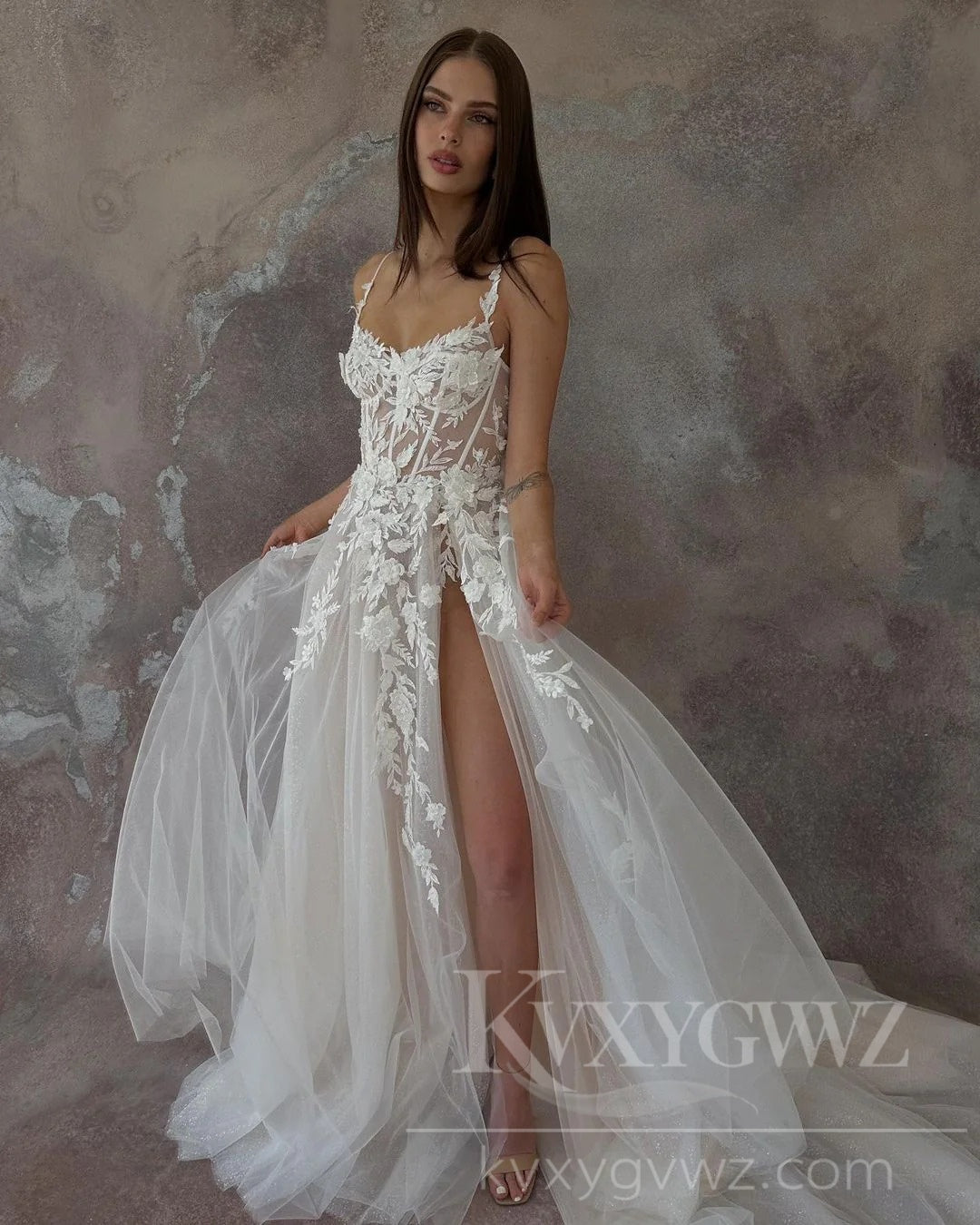 Floral Lace Applique Tulle Wedding Dress with Slit Sweep Train Bridal Gown HS452